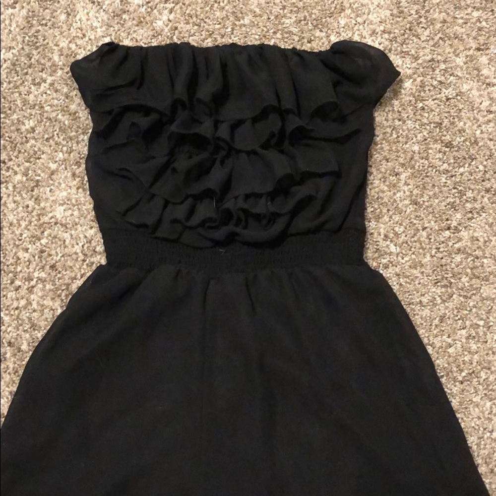 LIKE NEW ROMPER